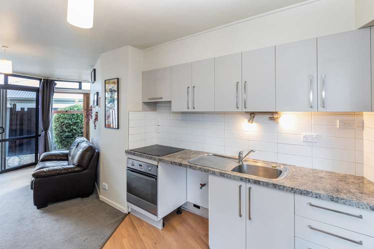 1/13 Forbes Street_1