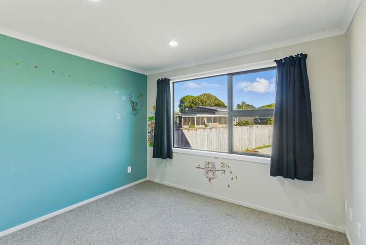 30 Eruini Street Waikanae Beach_24