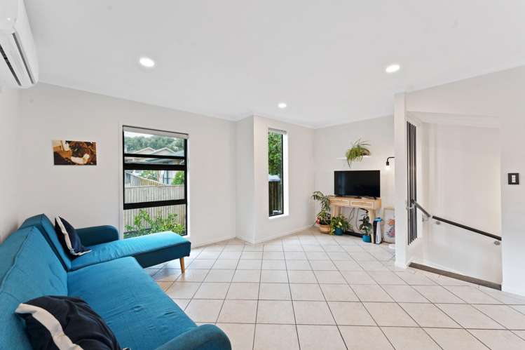 7 Barnea Circle Glen Eden_3