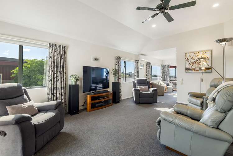 1/20 Tui Glen Road_4