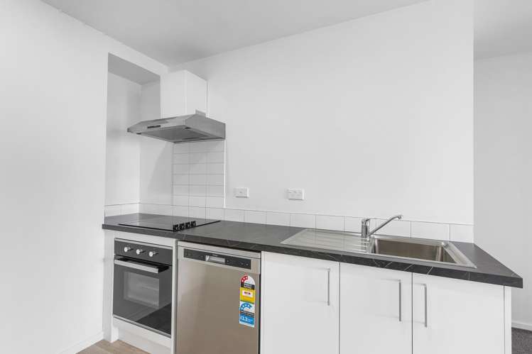 2D/21 St Jude Street Avondale_2