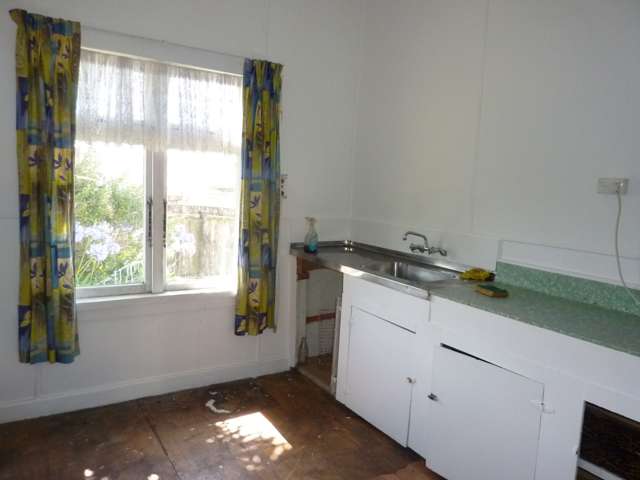 22 Banbury Street Waimangaroa_4