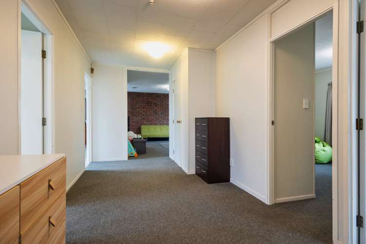 33 Claverdon Drive Massey_8