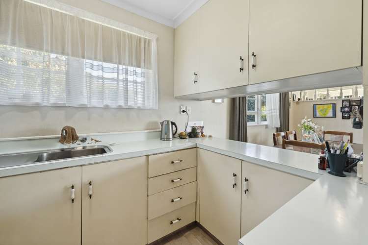 22 Ridge Street Otumoetai_10