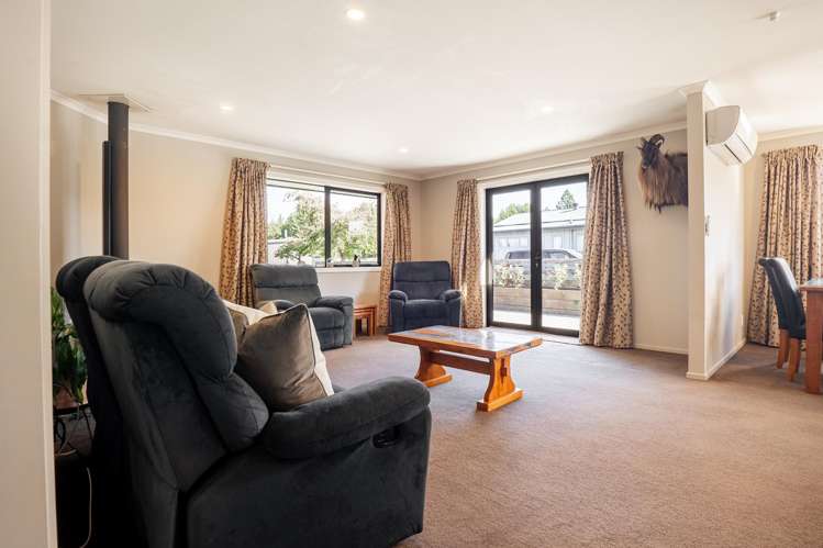 22 Irishman Drive Twizel_3