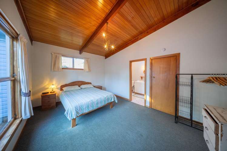 14 Lakefront Drive Te Anau_8