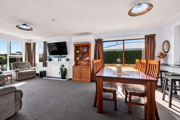 111 & 111a Puriri Street Hawera_4