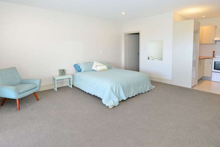 39 Elliston Crescent Stanmore Bay_16