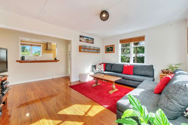 28 Te Moau Avenue Parakai_12