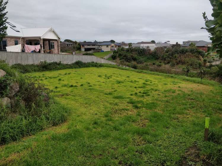 16a Jules Crescent Bell Block_9