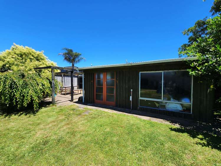 39 Awatapu Drive Whakatane_12