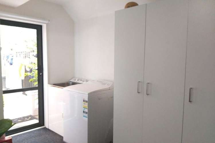 17B Burke Street Addington_17