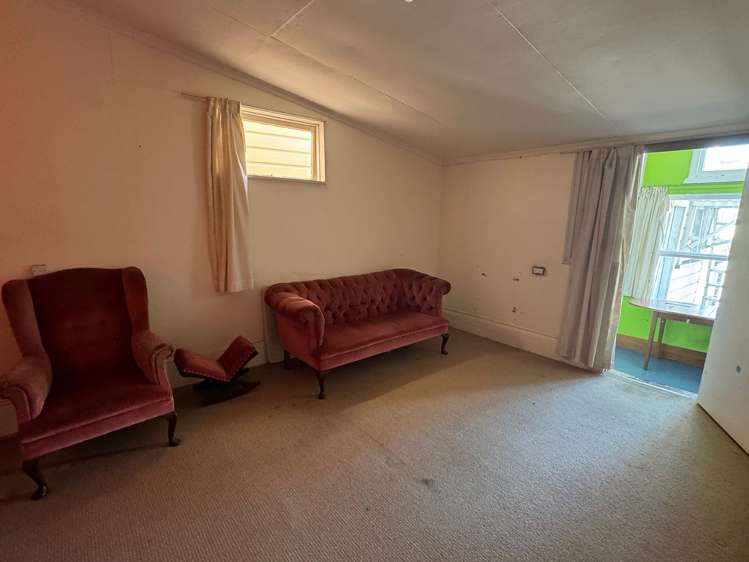 Address withheld Mount Victoria_3