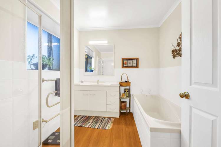 6 Parkerfield Place Motueka_13