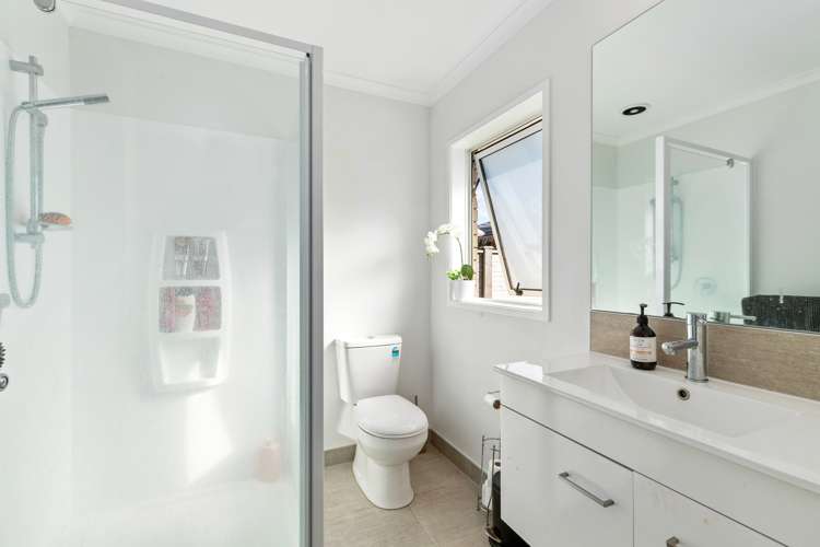 5 Harry Close Warkworth_11