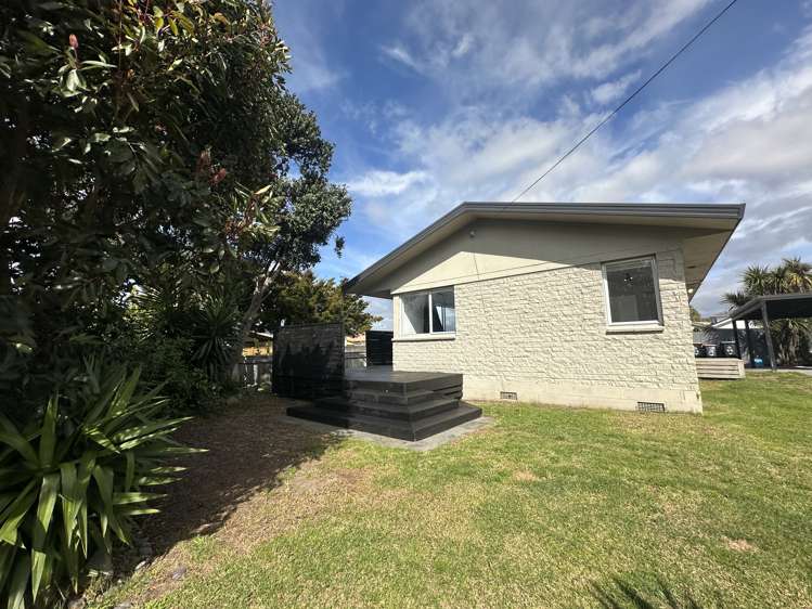 230 Range Road Papamoa_14