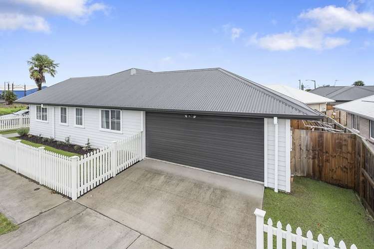 21 Queens Park Crescent Frankton_10