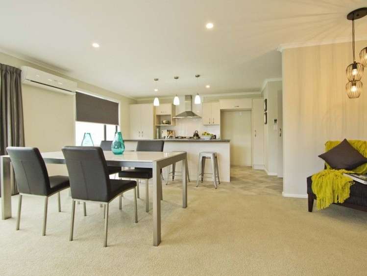 19 Fraser Colman Grove Wainuiomata_5