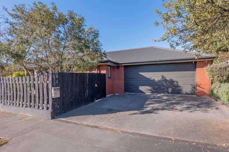 106 Bassett Street Burwood_15