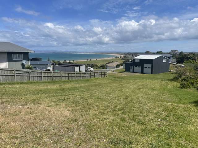 Sweeping Views Across the Bay