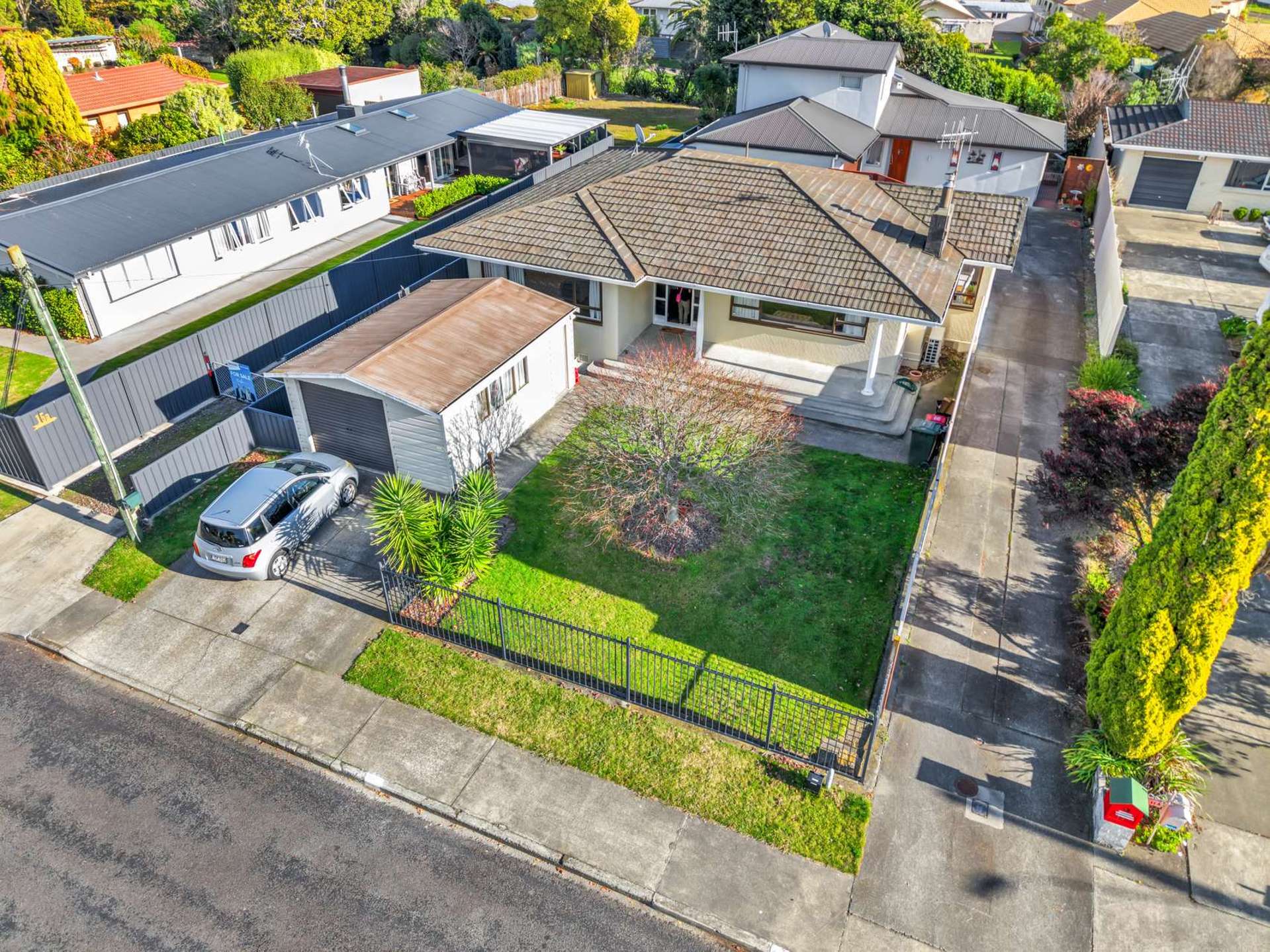 13 Cambridge Terrace Taradale_0