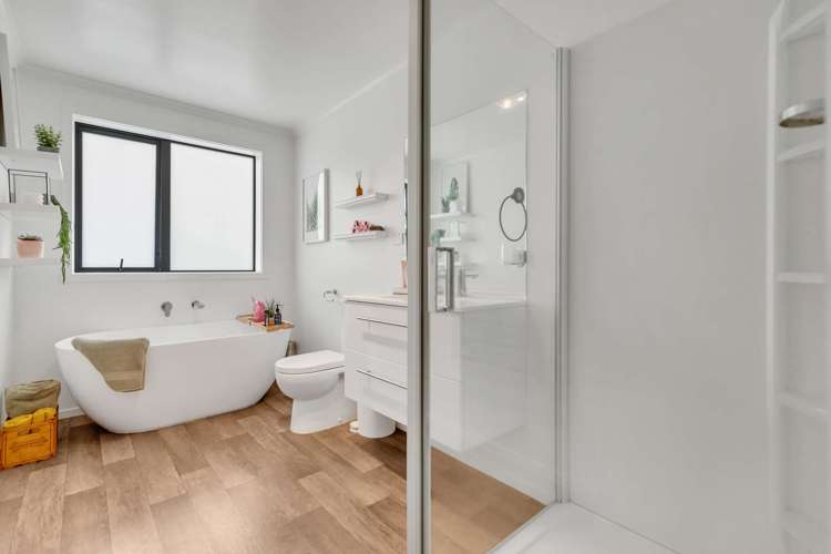 2/62 Cabourne Drive Glenview_20