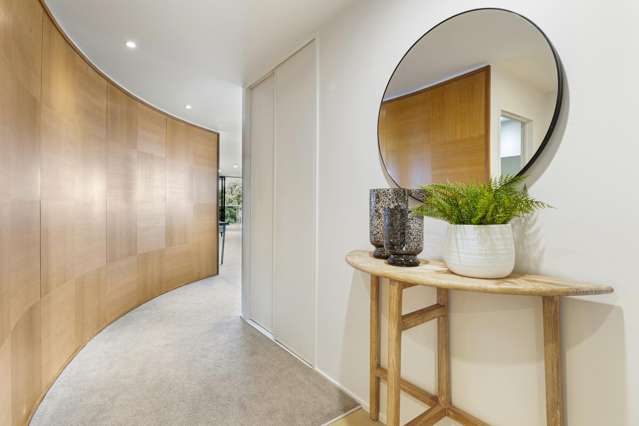 4C/173 Hurstmere Road Takapuna_4