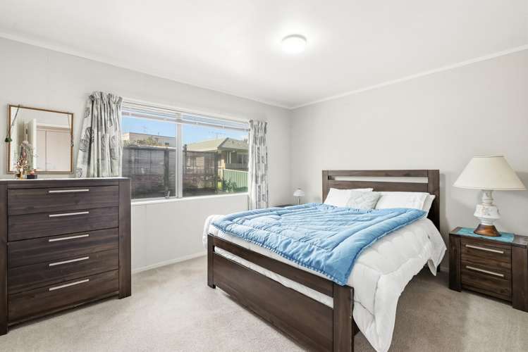 26 Racecourse Way Gate Pa_13