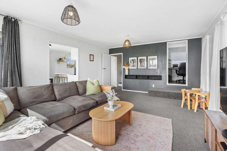 4 Cypress Gardens Place Onerahi_11