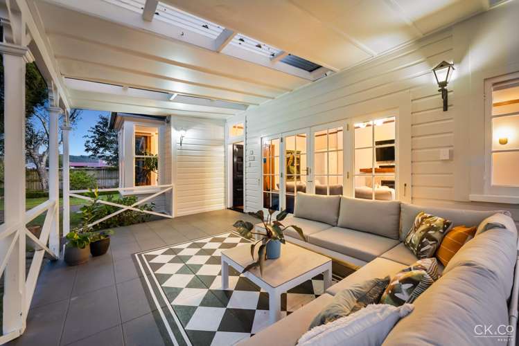 2 Barton Road Heretaunga_19