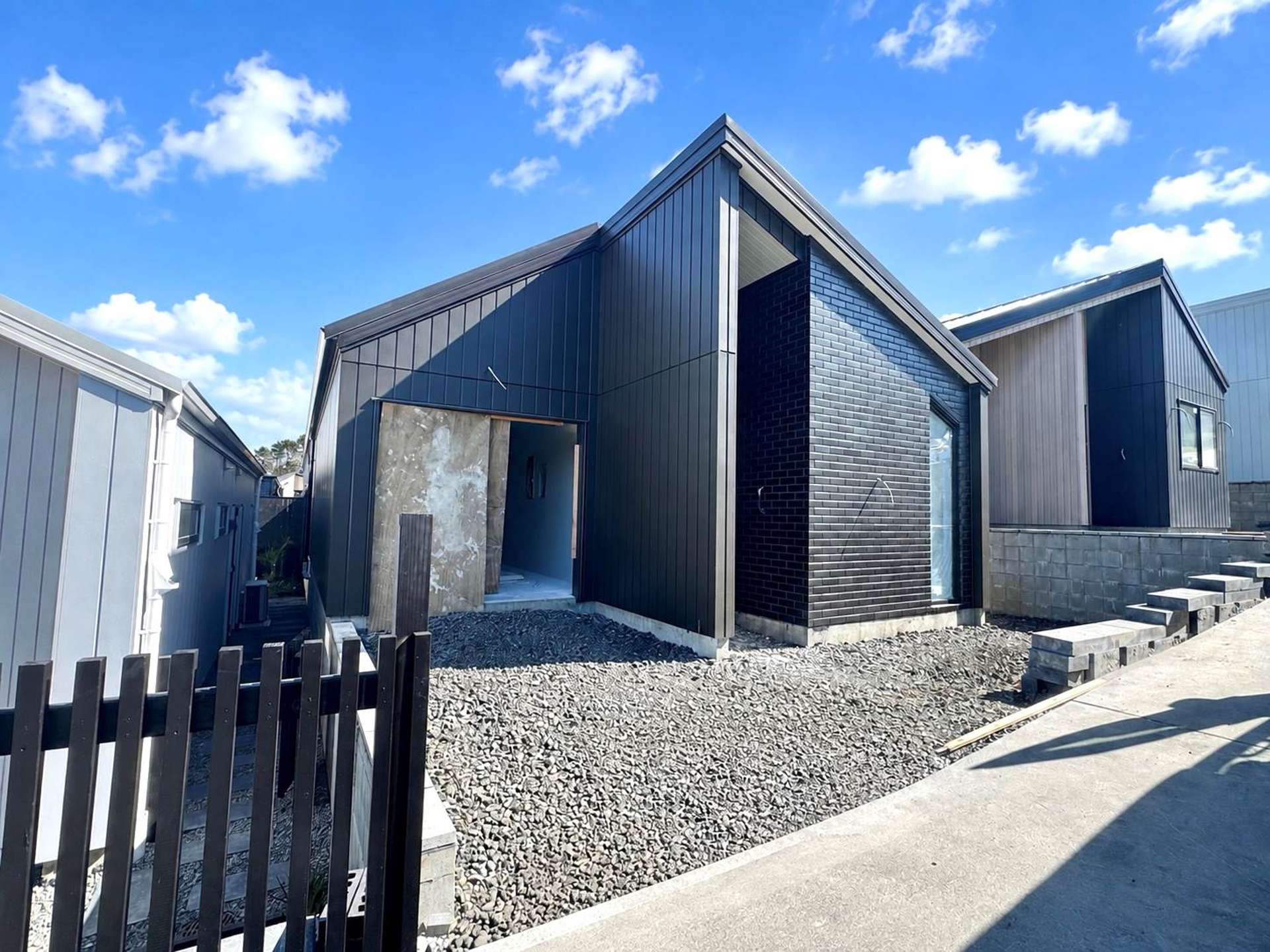 51 Awa Uru Road Orewa_0