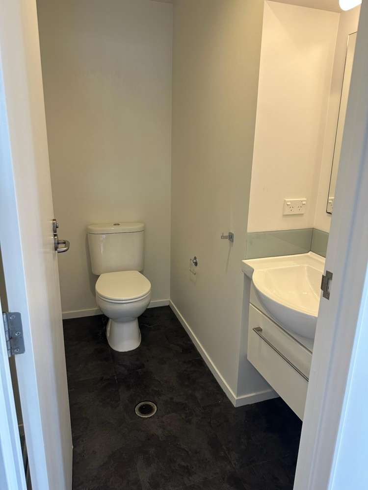 16/2 Torrens Terrace Mount Cook_8