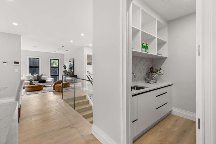 7 Halcyon Bay Lane Wainui_13