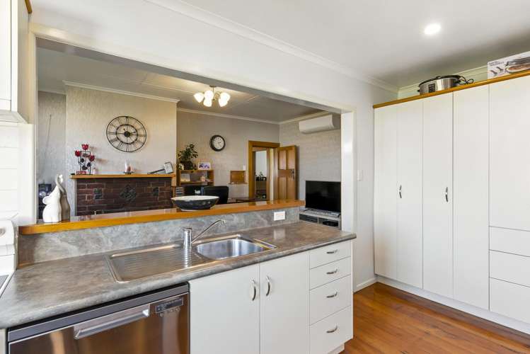 2 Weraroa Road_5