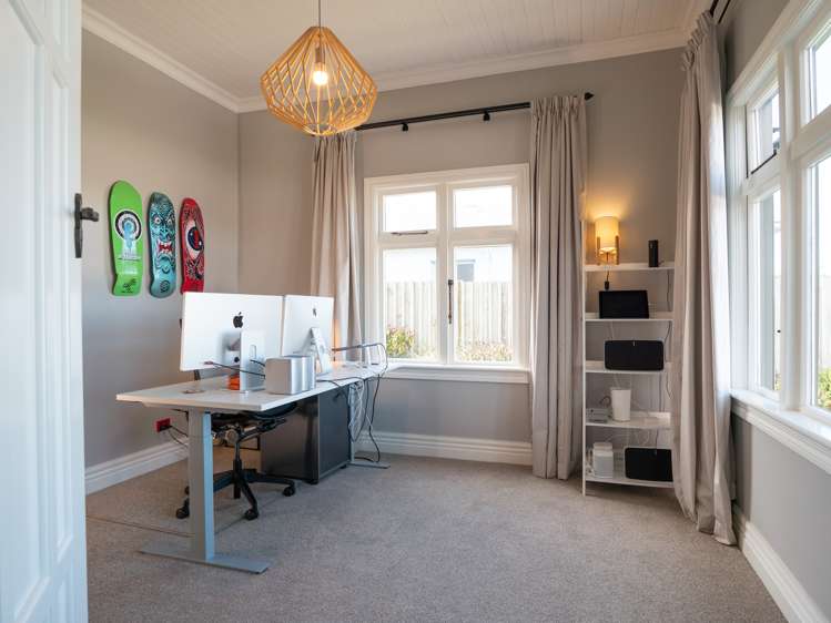 12 Wamphray Street Nightcaps_7