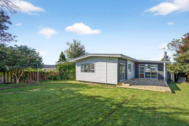 35 Kitchener Street Lansdowne_19