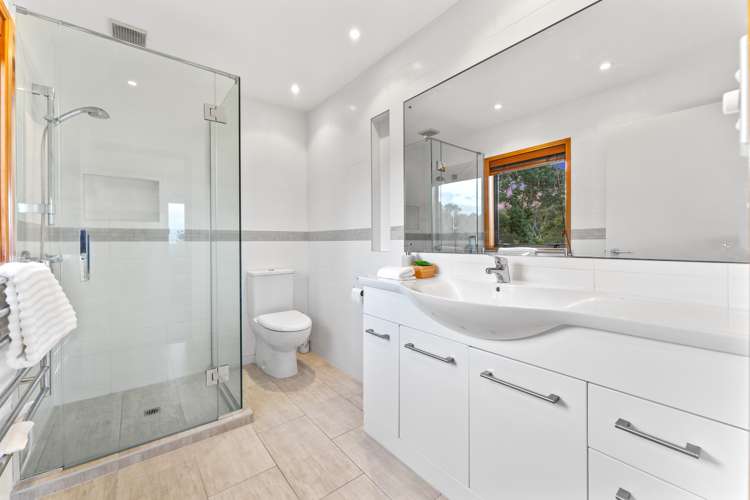 35 Bellbird Rise Murrays Bay_16