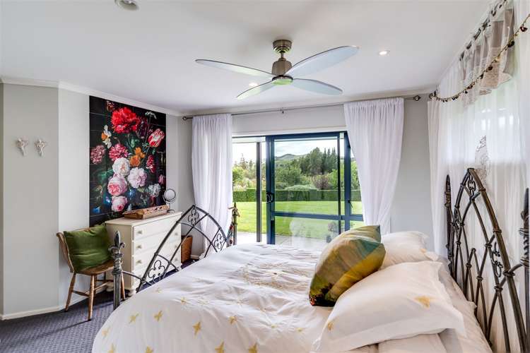 813 Seafield Road Puketapu_10