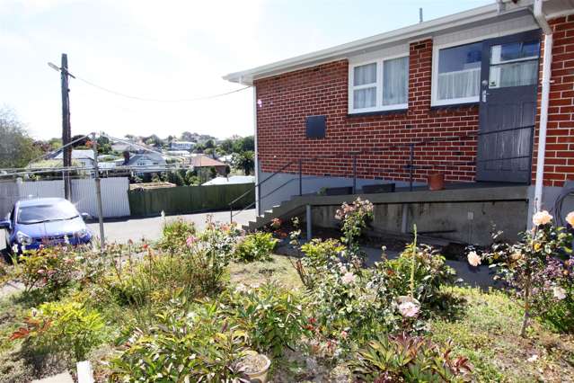 1/15b Sefton Street Seaview_3