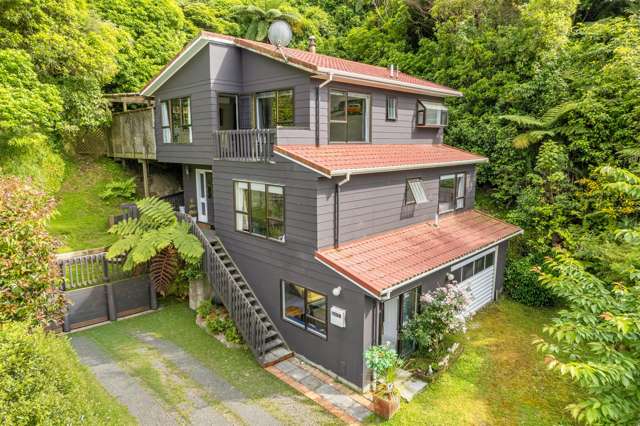 Spacious, Private and Ready Now – BEO $795,000