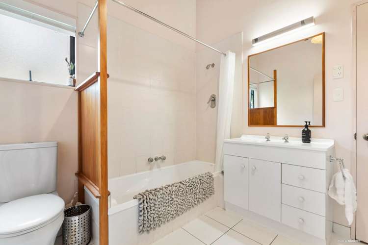 68 Manuka Road Glenfield_13