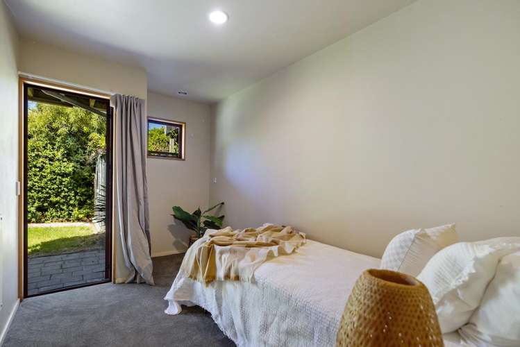 22B Evergreen Place Sunshine Bay_14
