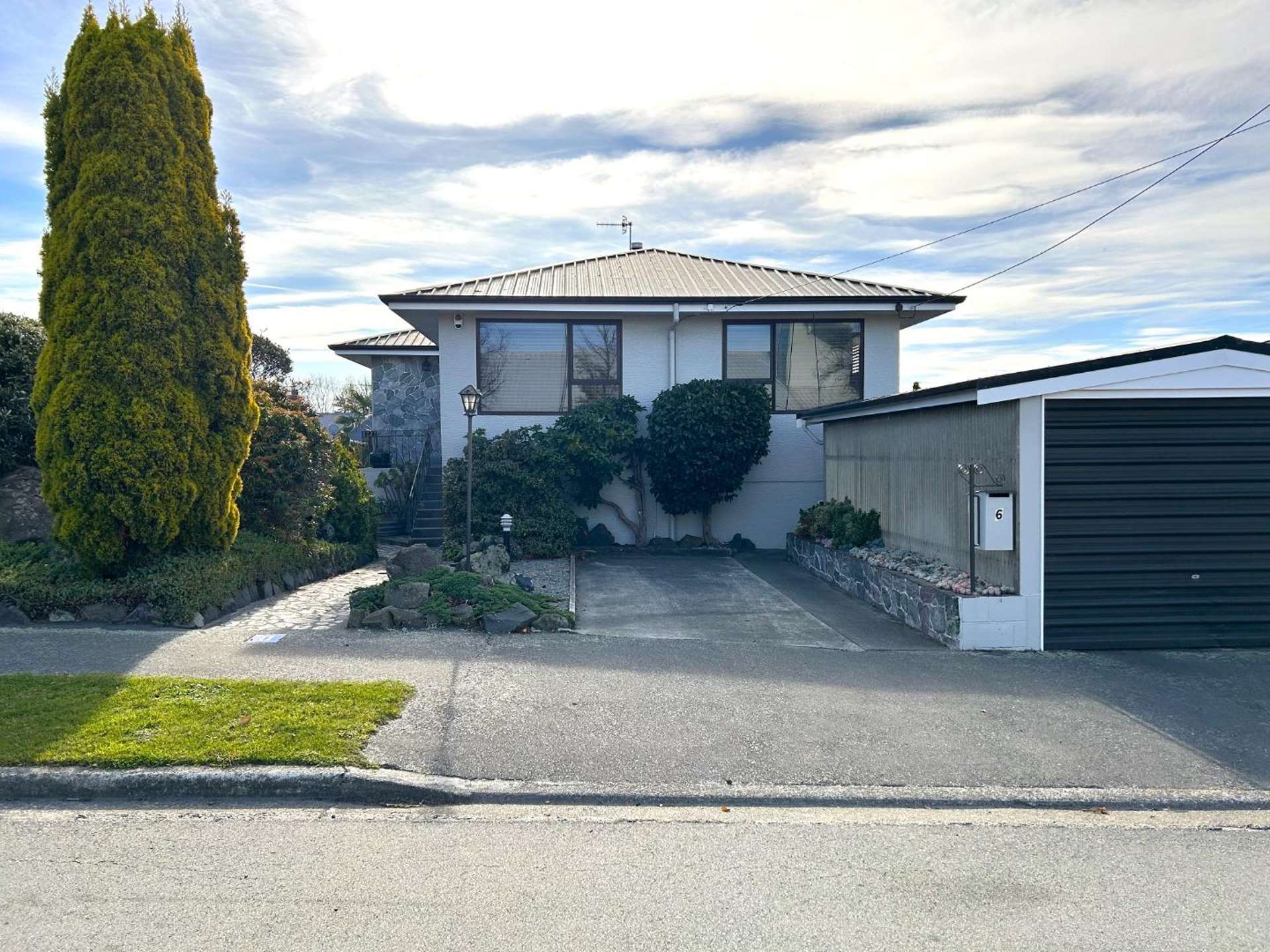 6 Benvenue Ave 11293_0