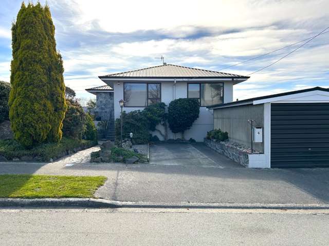 TIMARU - 2 BEDROOMS