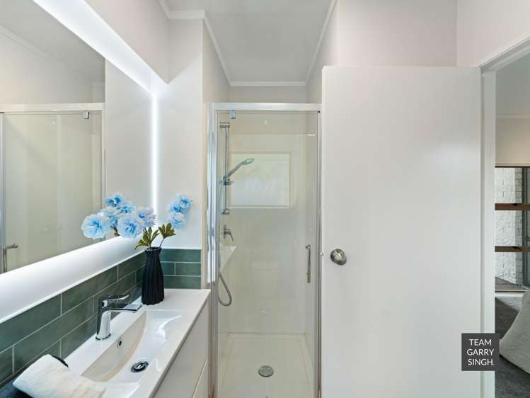 2 Pettit Place Manukau_11