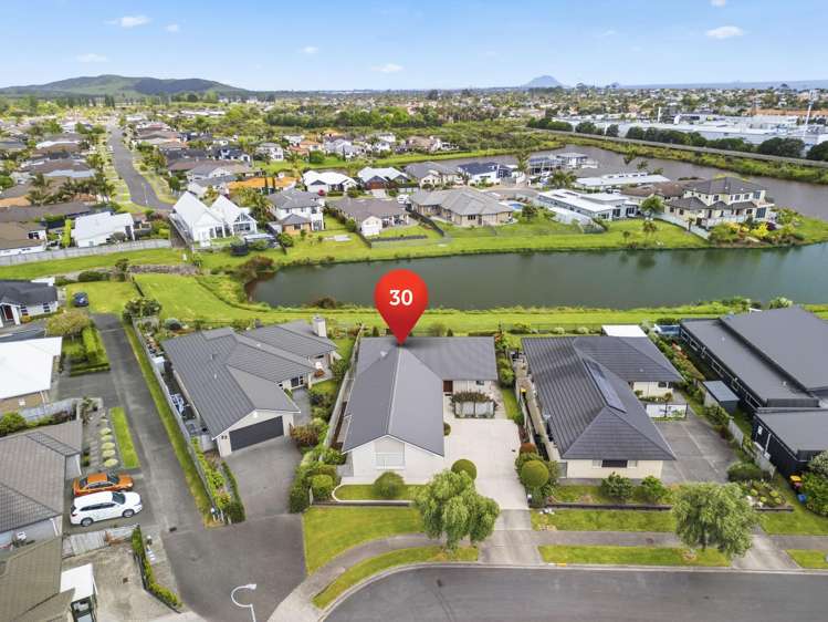 30 Tatahi Cove Papamoa_24