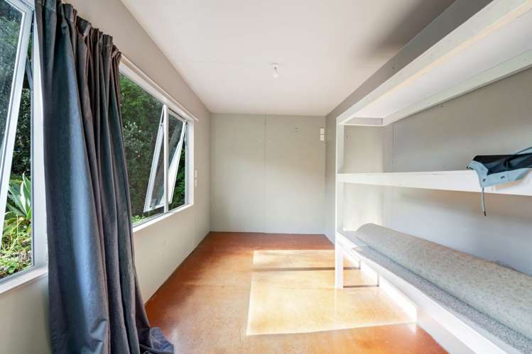 89 Brian Crescent Stanmore Bay_19