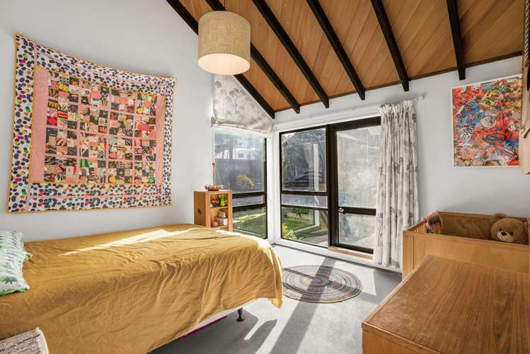 38 Stanhope Grove Korokoro_10