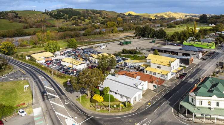 55 Ruataniwha Street Waipawa_7