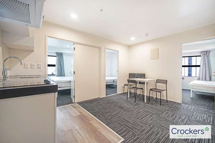 711/23 Whitaker Place 10015_11